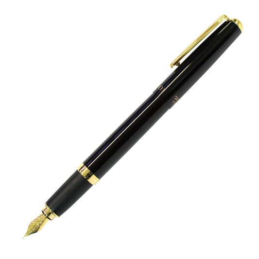 OHTO FF01 Black Fountain Pen – Elegant Lacquer Finish, Gold Accents, Smooth Writing with German Schmidt Nib, Durable Metal Body, Ideal for Office use or Gifts. AP-Certified Japan