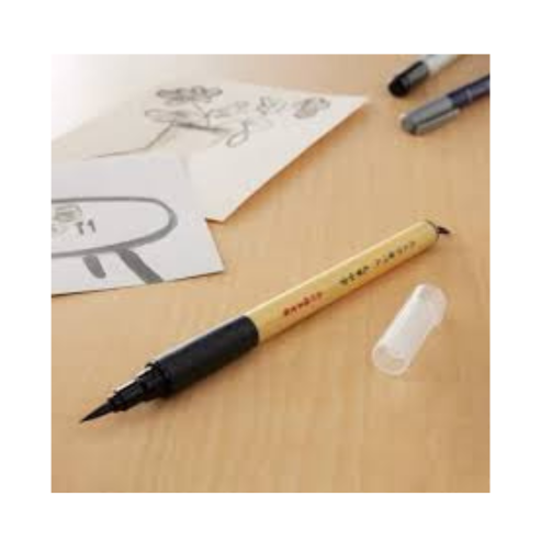 ZIG KURETAKE Bimoji Brush Pen, 5 Pcs Set (Extra Fine, Fine, Medium, Large, Medium Brush), great for Calligraphy, Hand lettering and Illustration, for Beginners and Professional, Made in Japan