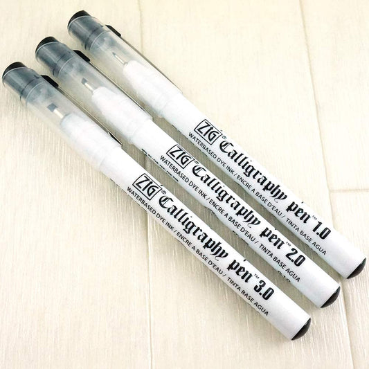 Zig CALLIGRAPHY PEN OBLIQUE Tip BLACK 3 Set, 1mm, 2mm, 3mm, For Italic and Gothic Calligraphy Beginners, AP-Certified, Odourless, Xylene Free, Professional quality, Made in Japan Kuretake.