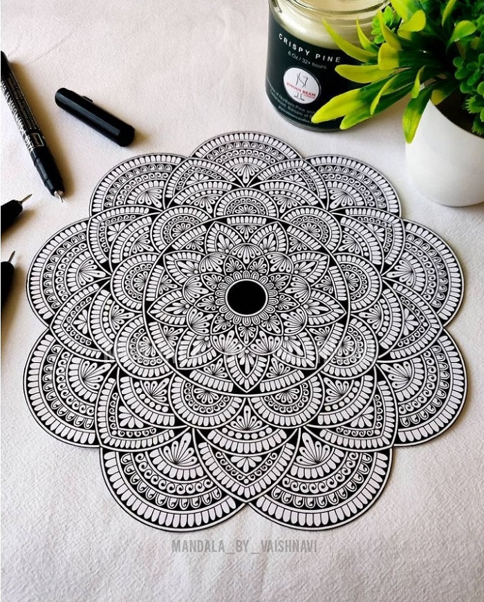 ZIG KURETAKE Cartoonist MANGAKA The FINE Liners Set of 6 PENS 005,01,02,03,05,08 Made in Japan